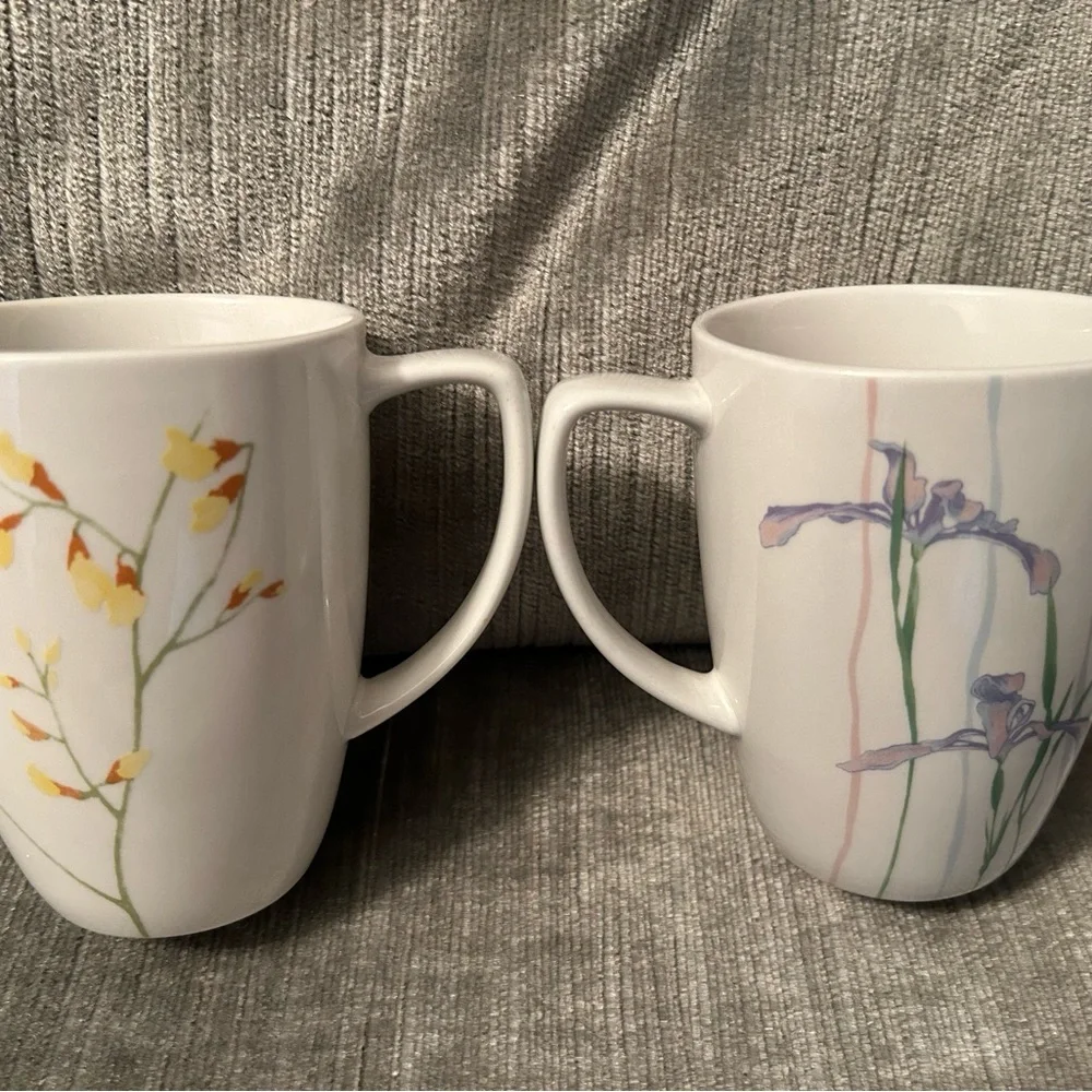 Corelle Coordinates porcelain mugs - Picture 1 of 4